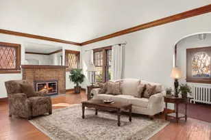 761 South St, Elgin, IL 60123 - Photo 8