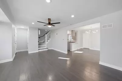 9527 S Woodlawn Avenue, Chicago, IL 60628 - Photo 4