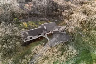 13200 S 80th Ct, Palos Park, IL 60464 - Photo 1