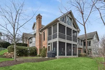 1186 Willowgate Lane, Saint Charles, IL 60174 - Photo 2