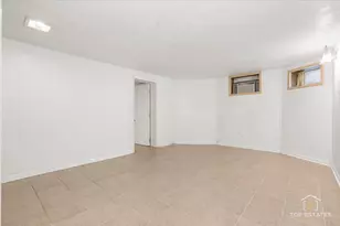 19 S 4th Ave, Saint Charles, IL 60174 - Photo 8