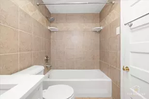 19 S 4th Ave, Saint Charles, IL 60174 - Photo 10