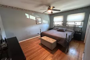 2S230 Ivy Ln, Lombard, IL 60148 - Photo 10