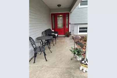 2S230 Ivy Lane, Lombard, IL 60148 - Photo 2