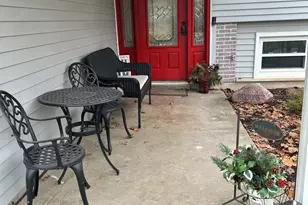 2S230 Ivy Ln, Lombard, IL 60148 - Photo 2