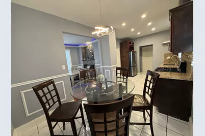 2133 W 71st Street, Chicago, IL 60636 - Photo 12