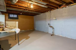 1908 Melrose St, Rockford, IL 61103 - Photo 32