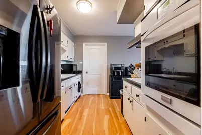 7712 S Oketo Avenue, Bridgeview, IL 60455 - Photo 12