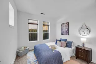 3817 S Ellis Ave, Chicago, IL 60653 - Photo 12