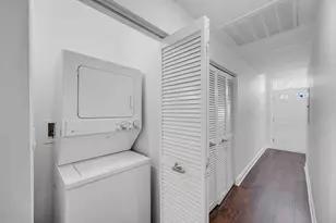 3817 S Ellis Ave, Chicago, IL 60653 - Photo 14