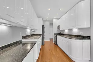 1740 Melise Dr, Glenview, IL 60025 - Photo 6