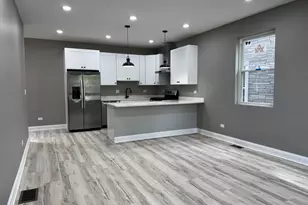 5029 S Indiana Ave, Chicago, IL 60615 - Photo 4