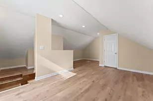 11342 S Ave G, Chicago, IL 60617 - Photo 14