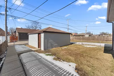 11342 S Avenue G, Chicago, IL 60617 - Photo 24