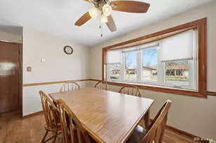 10228 S Kenneth Ave, Oak Lawn, IL 60453 - Photo 6