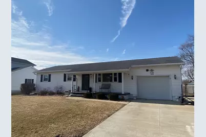 19 Capri Street, Streator, IL 61364 - Photo 2
