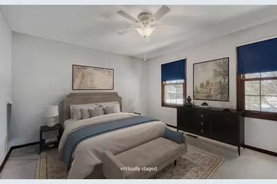 3881 Bordeaux Drive, Hoffman Estates, IL 60192 - Photo 26