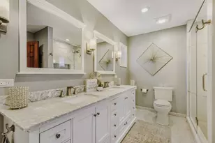 3881 Bordeaux Dr, Hoffman Estates, IL 60192 - Photo 24