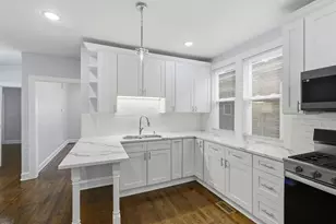 2950 N Lowell Ave, Chicago, IL 60641 - Photo 10