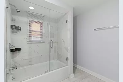 2950 N Lowell Avenue, Chicago, IL 60641 - Photo 26