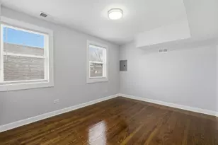 2950 N Lowell Ave, Chicago, IL 60641 - Photo 22