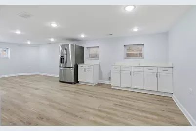 2950 N Lowell Avenue, Chicago, IL 60641 - Photo 34