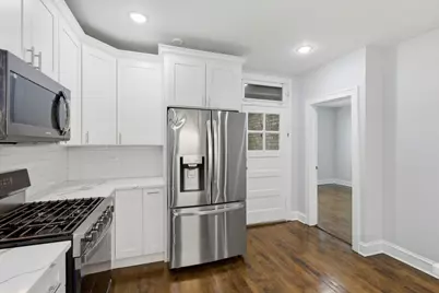 2950 N Lowell Avenue, Chicago, IL 60641 - Photo 14