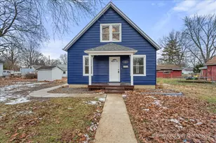 222 W South St, Dwight, IL 60420 - Photo 2