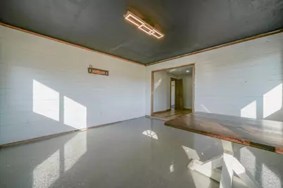 801 W Fulton Street, Polo, IL 61064 - Photo 16