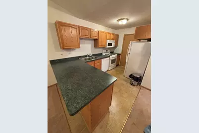 5837 Fieldstone Trail, McHenry, IL 60050 - Photo 8