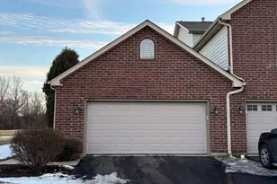 5837 Fieldstone Trail, McHenry, IL 60050 - Photo 2