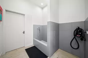 4200 W Belmont Ave, Chicago, IL 60641 - Photo 30