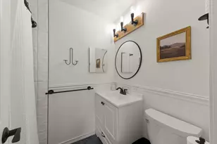 35 Cloverdale Ln, Schaumburg, IL 60194 - Photo 20