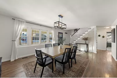 35 Cloverdale Lane, Schaumburg, IL 60194 - Photo 6