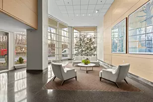 1570 Elmwood Ave, Evanston, IL 60201 - Photo 28