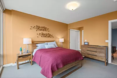 1570 Elmwood Avenue #1111, Evanston, IL 60201 - Photo 18