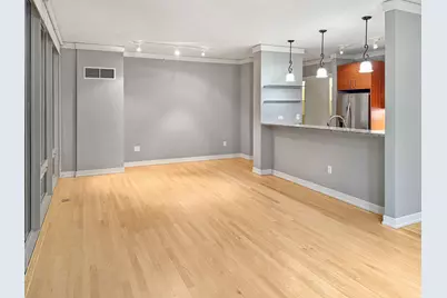 1570 Elmwood Avenue #1111, Evanston, IL 60201 - Photo 12