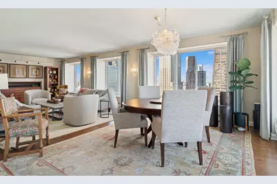 161 E Chicago Avenue #33A, Chicago, IL 60611 - Photo 2