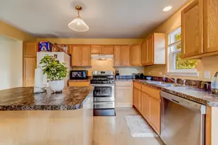 1114 Kylemore Ct, Joliet, IL 60431 - Photo 10