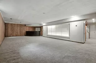 901 S Burton Pl, Arlington Heights, IL 60005 - Photo 44