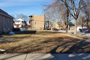 4702 W Wrightwood Ave, Chicago, IL 60639 - Photo 1