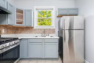 3604 W 65th Pl, Chicago, IL 60629 - Photo 8