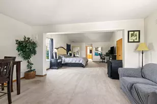 7720 Mossheather Dr, Joliet, IL 60431 - Photo 10