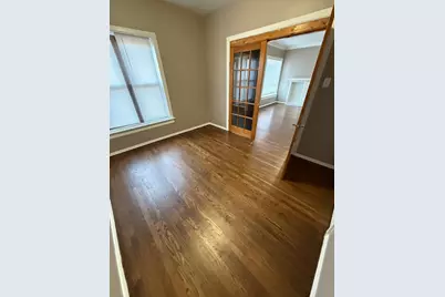 609 E 60th Street, Chicago, IL 60637 - Photo 6