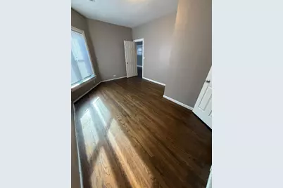 609 E 60th Street, Chicago, IL 60637 - Photo 10