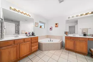 883 Prairie Crossing Dr, Yorkville, IL 60560 - Photo 18