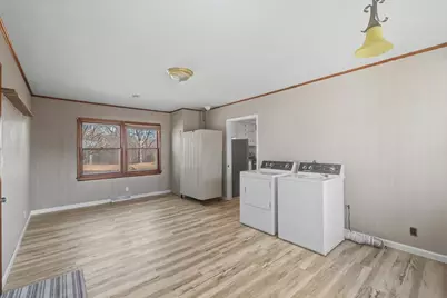 401 Oak Drive, Roberts, IL 60962 - Photo 14