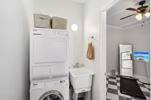 7321 S South Shore Dr, Chicago, IL 60649 - Photo 18