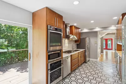 6857 N Knox Avenue, Lincolnwood, IL 60712 - Photo 14