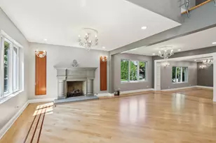 6857 N Knox Ave, Lincolnwood, IL 60712 - Photo 6